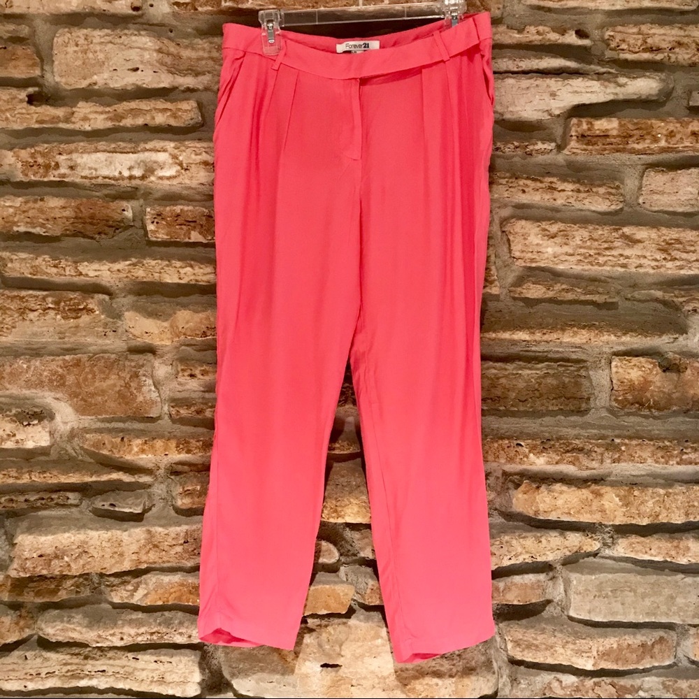 NWT Lightweight Ankle Pants